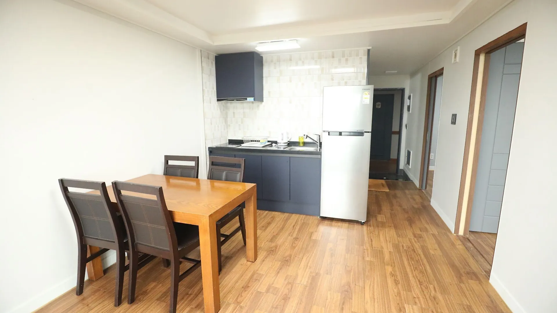 Jeju Tovice Condo Ocean 2*,