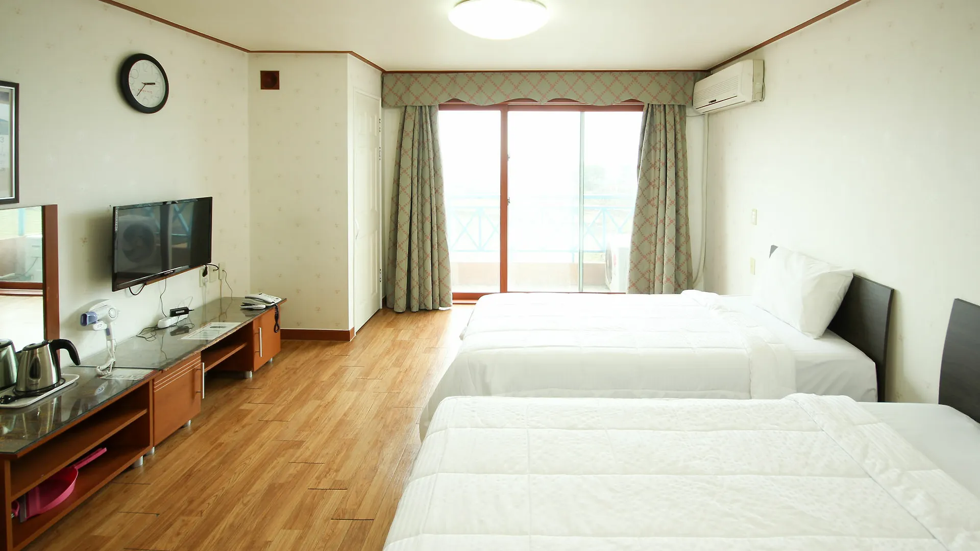 Jeju Tovice Condo Ocean